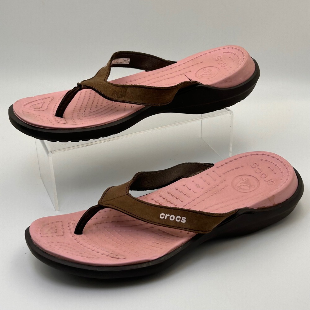 Crocs Capri IV Flip Flop Women 10 Brown Pink Suede Leather Strap 11211 Gorpcore - Picture 2 of 5